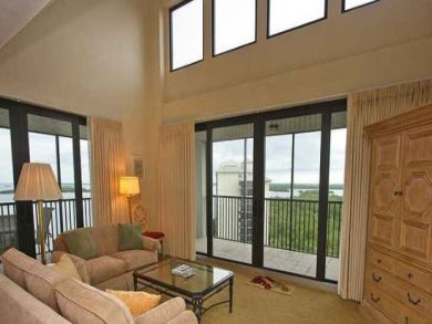 Spacious Living Area
